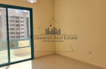 Apartment - 2 Bedrooms - 2 Bathrooms for rent in Dar Al Majaz - Jamal Abdul Nasser Street - Al Majaz - Sharjah