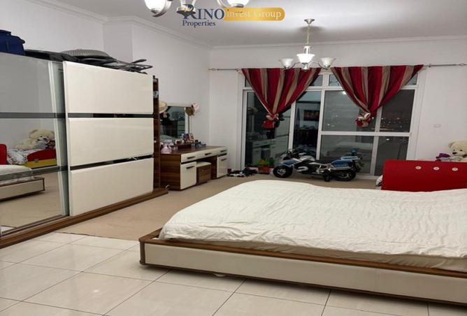 Modern Living | Spacious Layout | Well Maintained photo 2