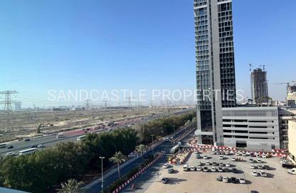 Office Space - Studio - 2 for rent in Binghatti Apex - District 10 - Jumeirah Village Circle - Dubai