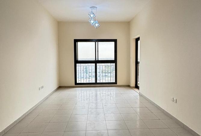 73114743 - Property Image 3