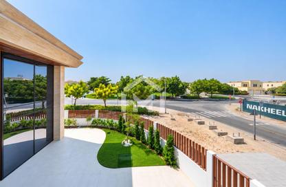 Villa - 4 - 6 for sale in District 6 - Jumeirah Park - Dubai Villa - 4 - 6 for sale in District 6 - Jumeirah Park - Dubai