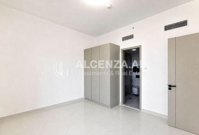 121100150 - Property Image 3