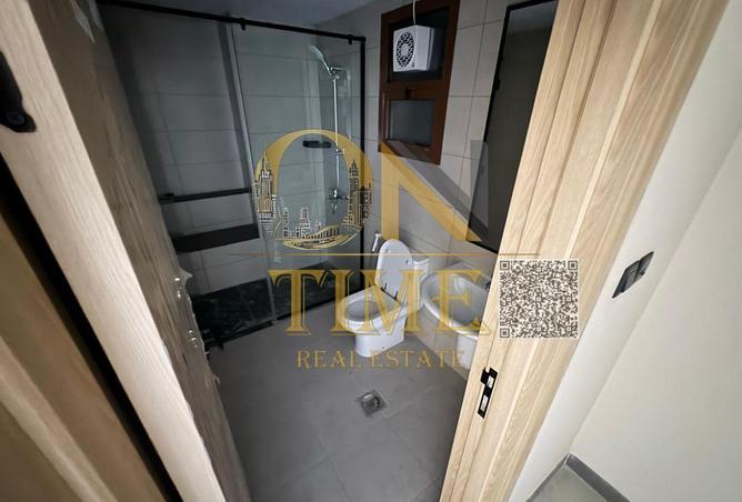 76989865 - Property Image 3