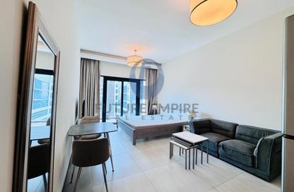 Apartment - Studio - 1 Bathroom for rent in SOL Bay - Business Bay - Dubai