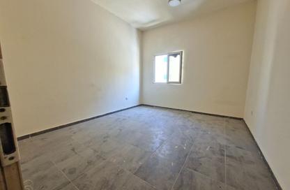 Apartment - 2 - 1 for rent in Fire Station Road - Muwaileh - Sharjah