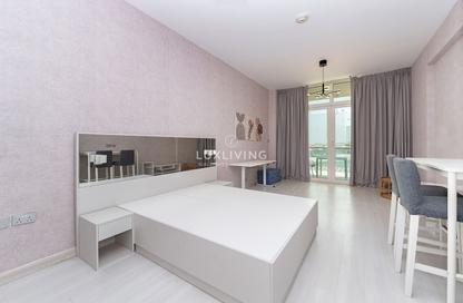 Apartment - Studio - 1 Bathroom for rent in Palm Views East - Palm Views - Palm Jumeirah - Dubai