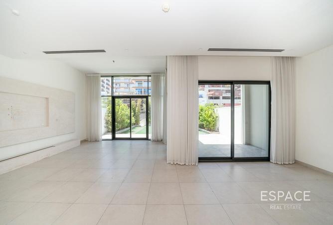 103255491 - Property Image 2