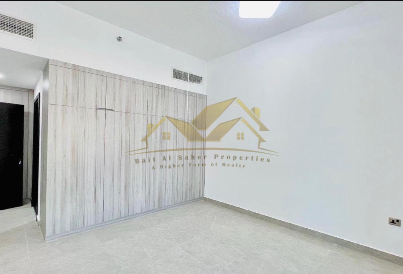 Semi furnished 1BR Apartment Gym Pool Parking photo 2