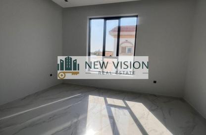 Villa - 5 - 6 for rent in Al Tarfa - Mughaidir - Sharjah