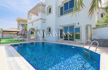Villa - 4 Bedrooms - 5 Bathrooms for sale in Garden Homes Frond A - Garden Homes - Palm Jumeirah - Dubai