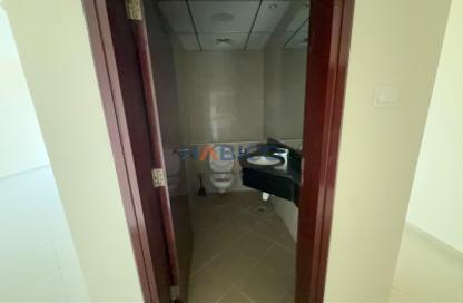 Apartment - 4 - 5 for rent in Icon Tower 2 - JLT Cluster L - Jumeirah Lake Towers - Dubai