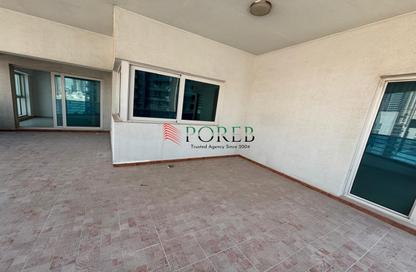 Apartment - 2 - 3 for rent in Cascades Tower - Dubai Marina - Dubai
