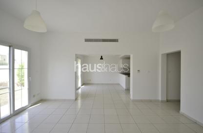 Villa - 3 - 4 for rent in Springs 2 - The Springs - Dubai