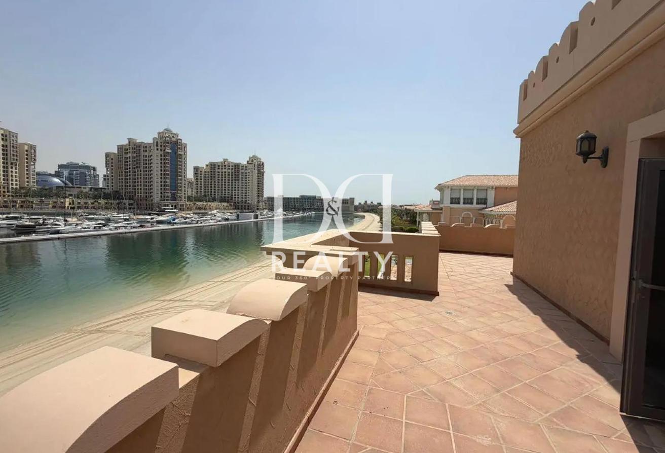 Beach Access | VACANT | Signature Villa photo 10