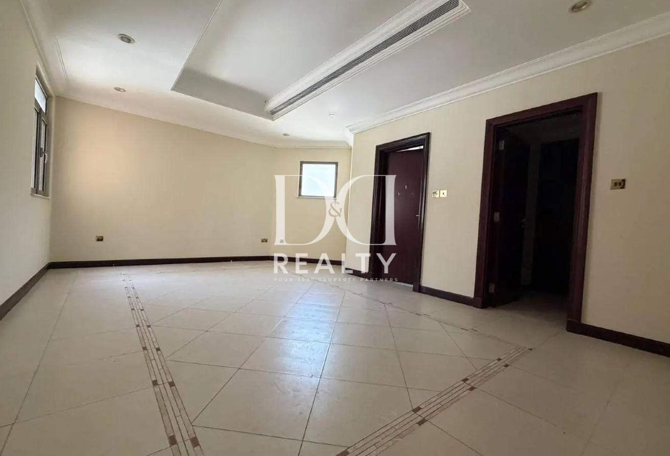 Beach Access | VACANT | Signature Villa photo 11