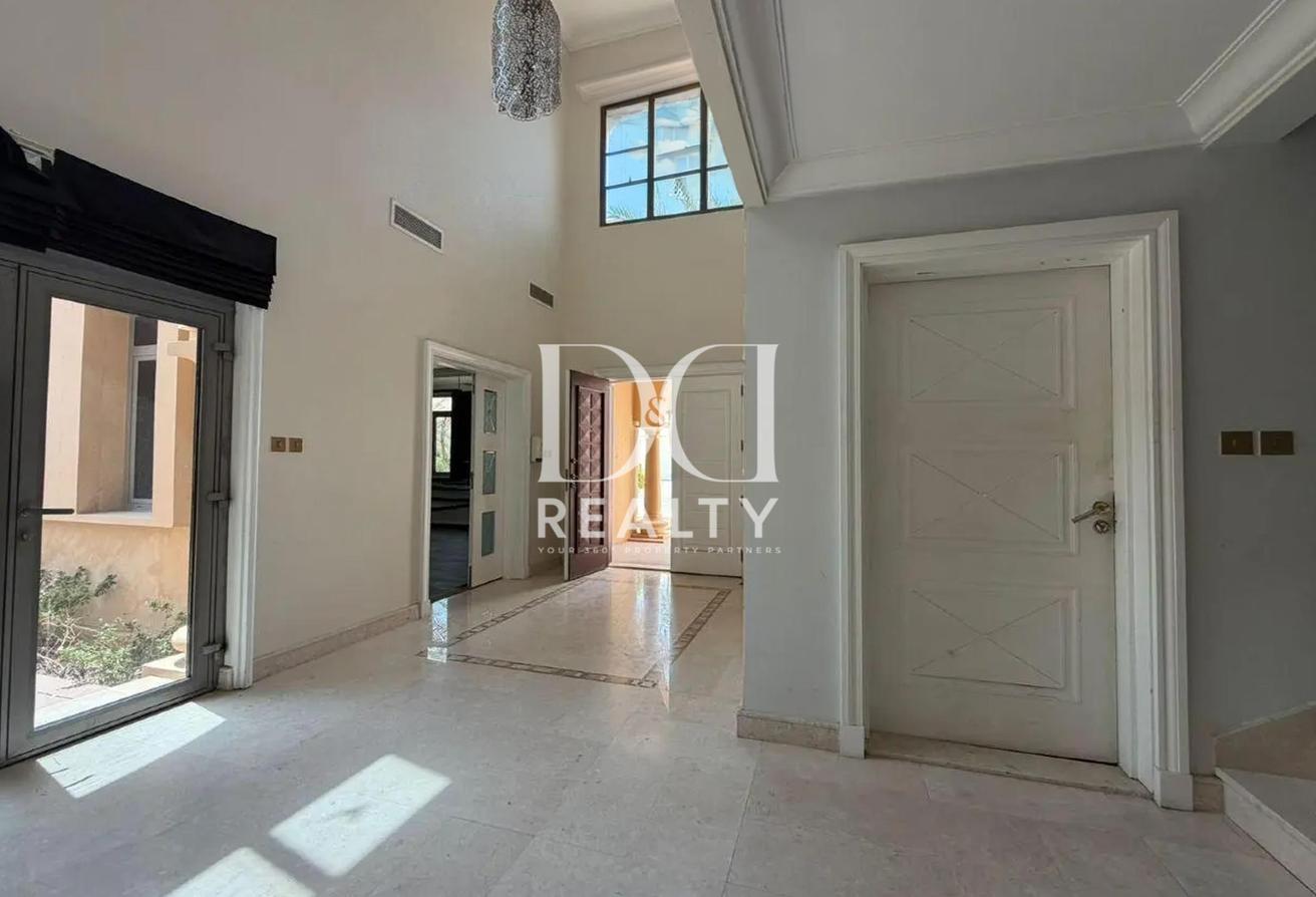 Beach Access | VACANT | Signature Villa photo 7