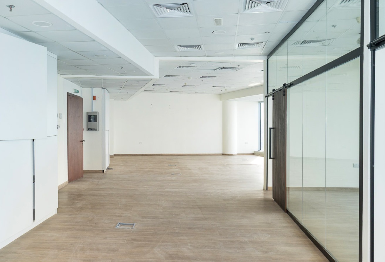 Studio office space in I Rise Tower, Barsha Heights (Tecom): 6