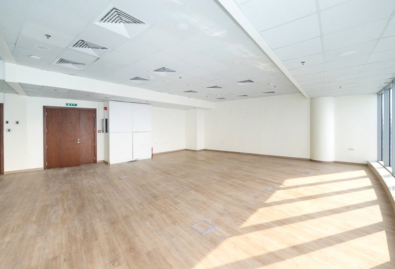 Studio office space in I Rise Tower, Barsha Heights (Tecom): 15