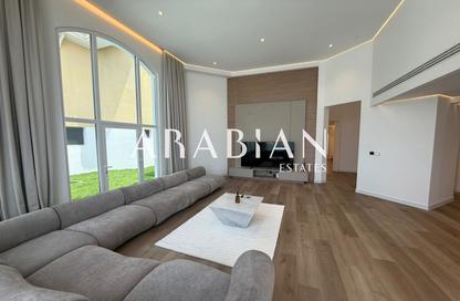 Villa - 4 - 5 for rent in Garden Homes Frond B - Garden Homes - Palm Jumeirah - Dubai