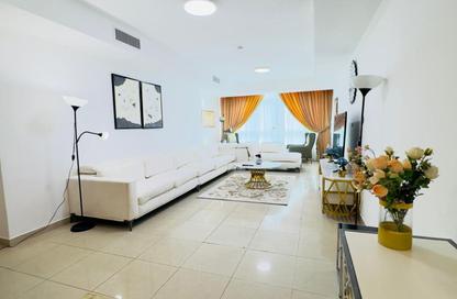 Apartment - 1 Bedroom - 2 Bathrooms for rent in Beach Tower 2 - Al Khan Lagoon - Al Khan - Sharjah