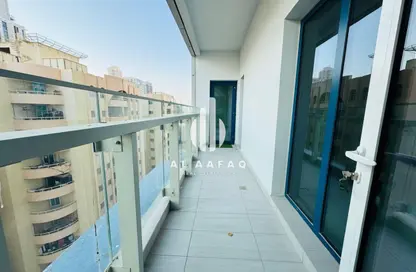 شقة - 3 غرف نوم - 4 حمامات للايجار في مجمع الريان - النهدة - الشارقة