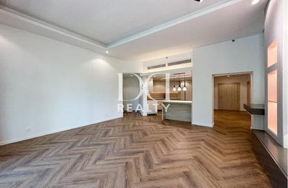 Apartment - 2 Bedrooms - 3 Bathrooms for sale in Al Shahla - Shoreline Apartments - Palm Jumeirah - Dubai