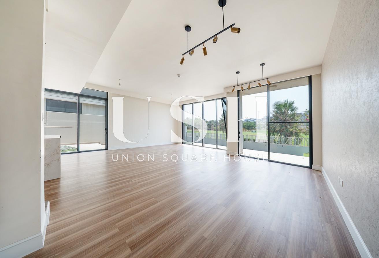 Genuine Listing | Modern Villa | Prime Location photo 5