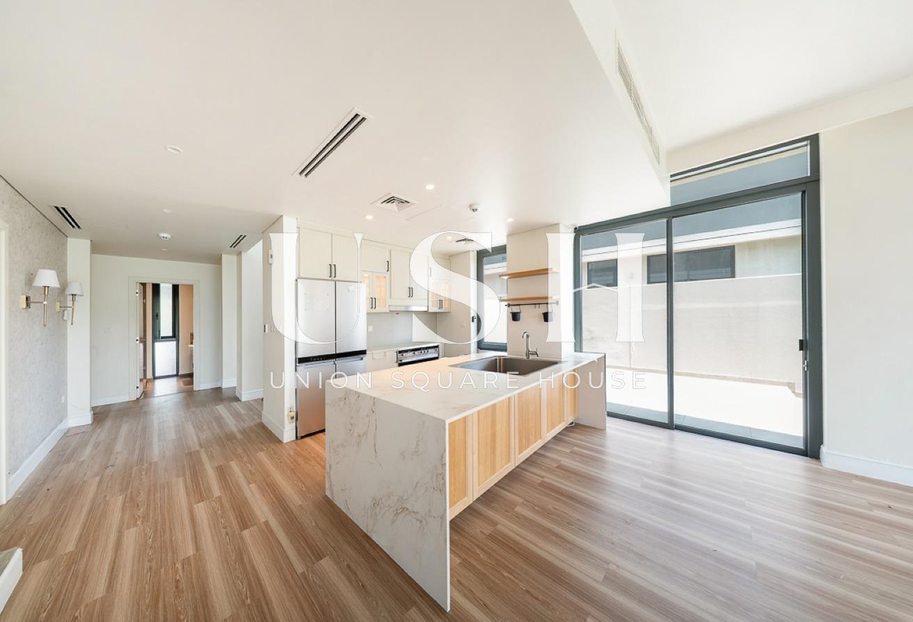 Genuine Listing | Modern Villa | Prime Location photo 7
