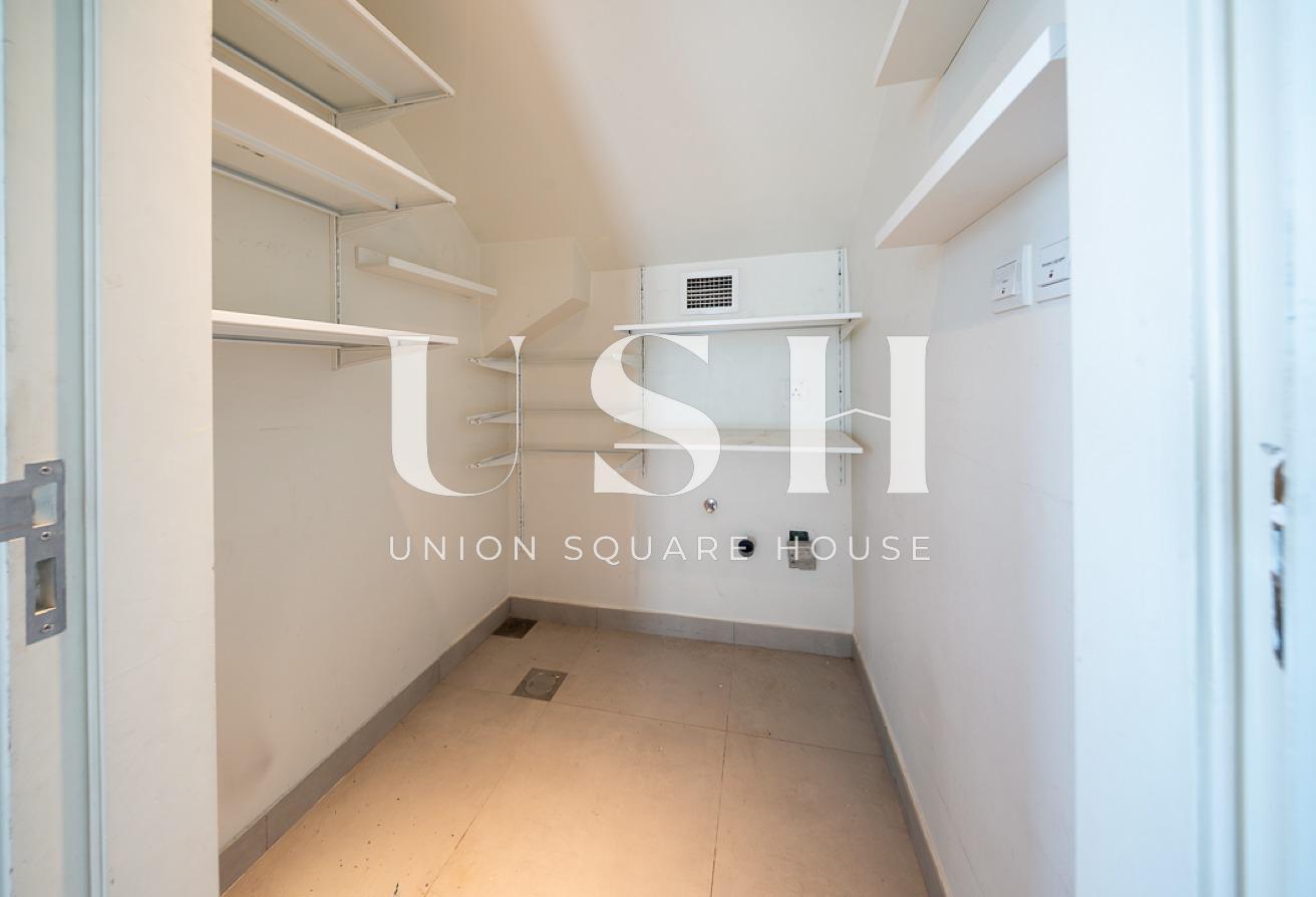 Genuine Listing | Modern Villa | Prime Location photo 12