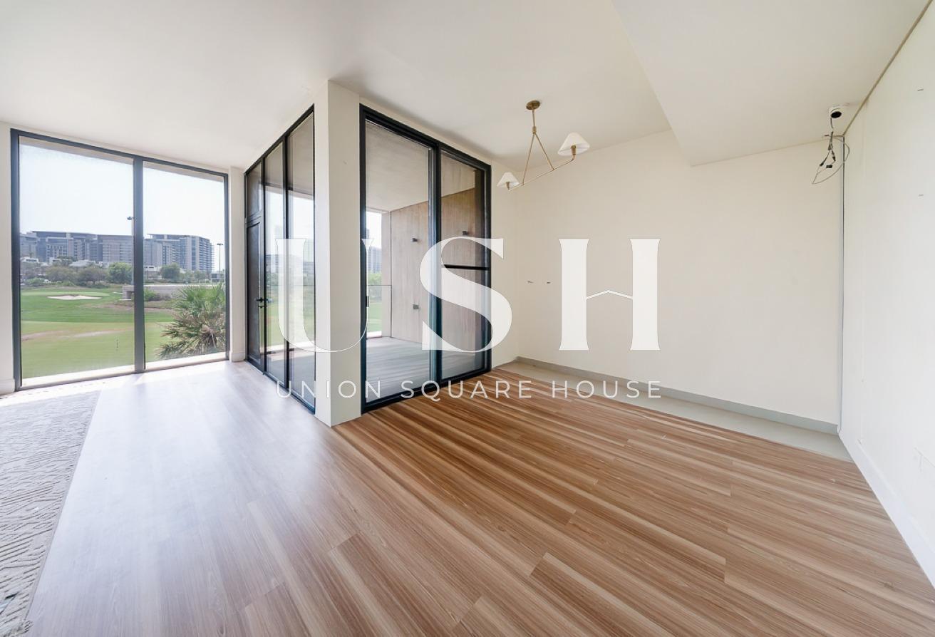 Genuine Listing | Modern Villa | Prime Location photo 10