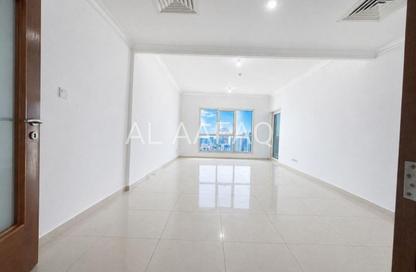 Apartment - 2 Bedrooms - 3 Bathrooms for rent in Al Khan Corniche - Al Khan - Sharjah