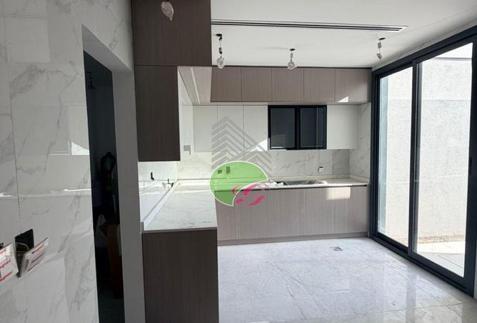 89210510 - Property Image 3