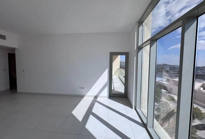 81929822 - صورة العقار 2