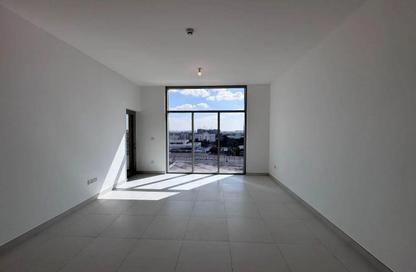 Apartment - 2 Bedrooms - 3 Bathrooms for rent in Rabdan Building - Motor City - Dubai