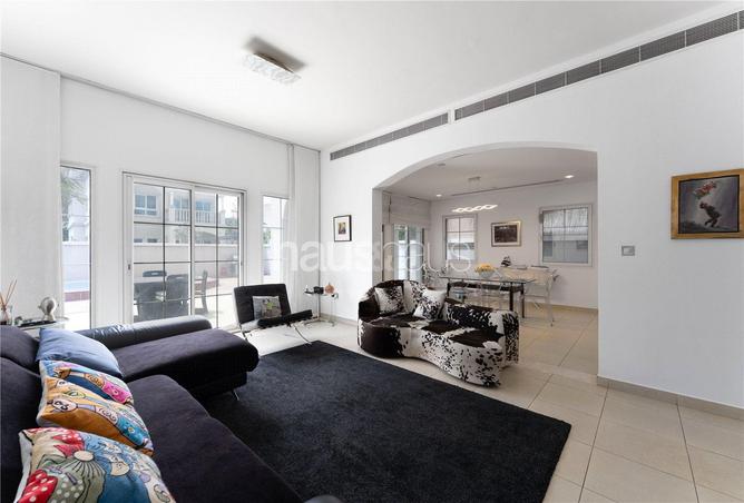 80270444 - Property Image 3