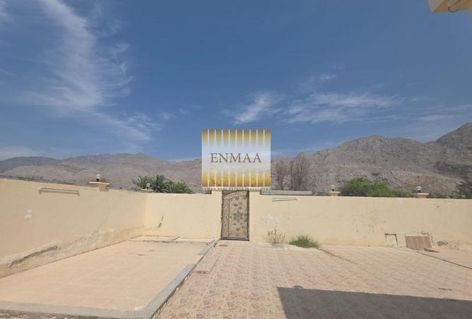 81935642 - صورة العقار 2