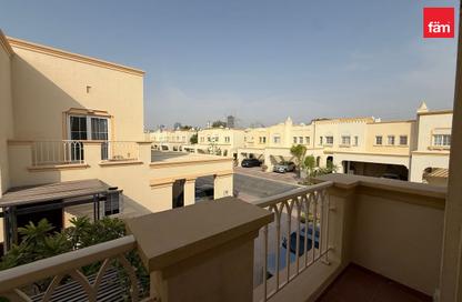 Villa - 2 Bedrooms - 3 Bathrooms for rent in Springs 12 - The Springs - Dubai
