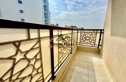 Apartment - 2 Bedrooms - 3 Bathrooms for rent in Dome Tower - Al Jaddaf - Dubai