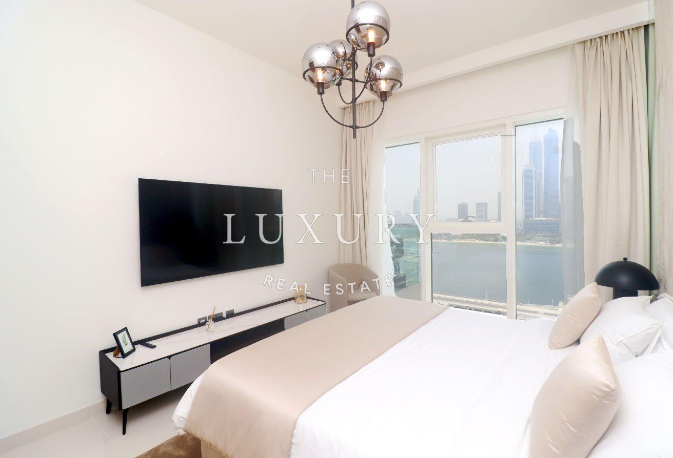 PANORAMIC SEA VIEW | UPGRADED | FULLY FURNISHED photo 9