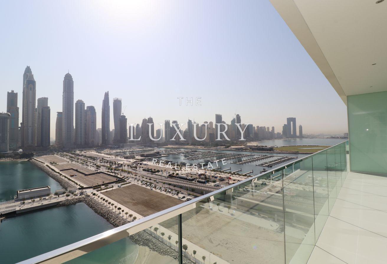 PANORAMIC SEA VIEW | UPGRADED | FULLY FURNISHED photo 2