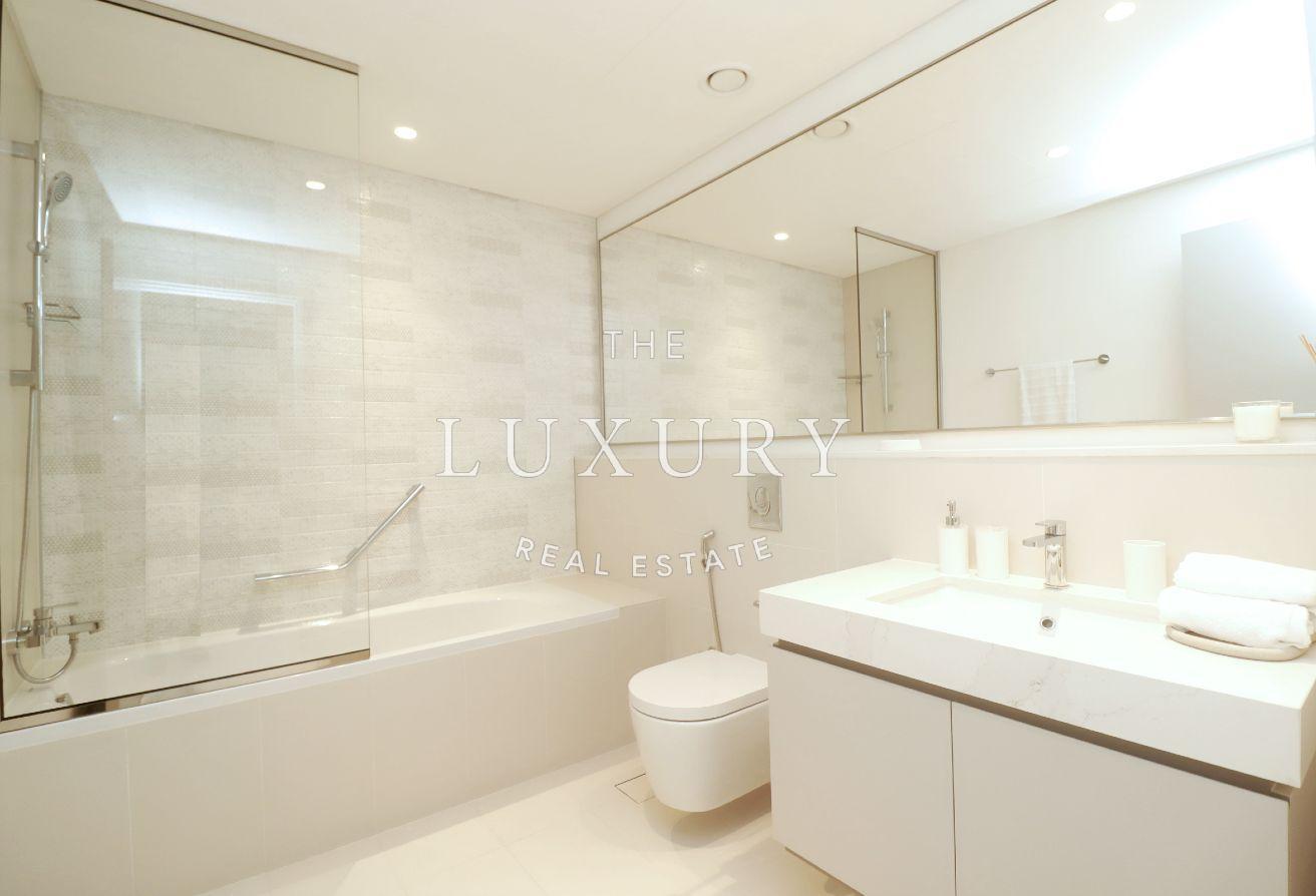 PANORAMIC SEA VIEW | UPGRADED | FULLY FURNISHED photo 12