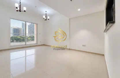 Apartment - 1 Bedroom - 2 Bathrooms for rent in Royal JVC Building - District 10 - Jumeirah Village Circle - Dubai