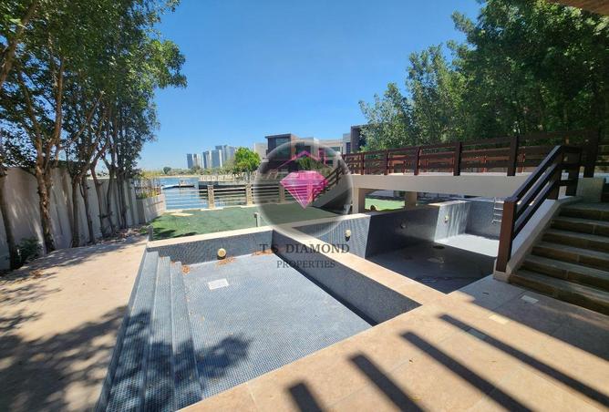 61678188 - Property Image 2