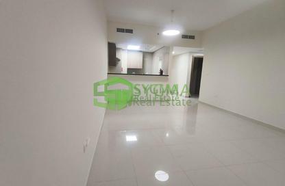 Apartment - 2 Bedrooms - 3 Bathrooms for rent in East Coast Building - Barsha Heights (Tecom) - Dubai