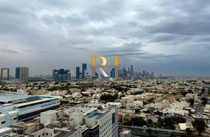 Apartment - 2 Bedrooms - 3 Bathrooms for rent in Bin Hendi Tower - Mankhool - Bur Dubai - Dubai