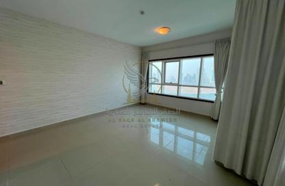Apartment - 3 - 4 for rent in Al Khan Corniche - Al Khan - Sharjah