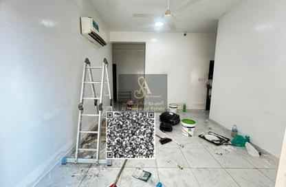 Apartment - 1 - 1 for rent in Al Mina Building - Al Rawda 2 - Al Rawda - Ajman