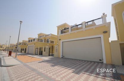 Villa - 4 Bedrooms - 4 Bathrooms for sale in Legacy Nova Villas - Jumeirah Park - Dubai