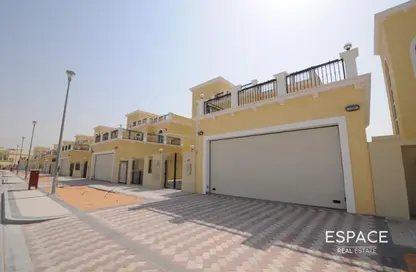 Villa - 4 Bedrooms - 4 Bathrooms for sale in Legacy Nova Villas - Jumeirah Park - Dubai