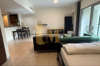Apartment - Studio - 1 Bathroom for rent in West Heights 4 - Business Bay - Dubai